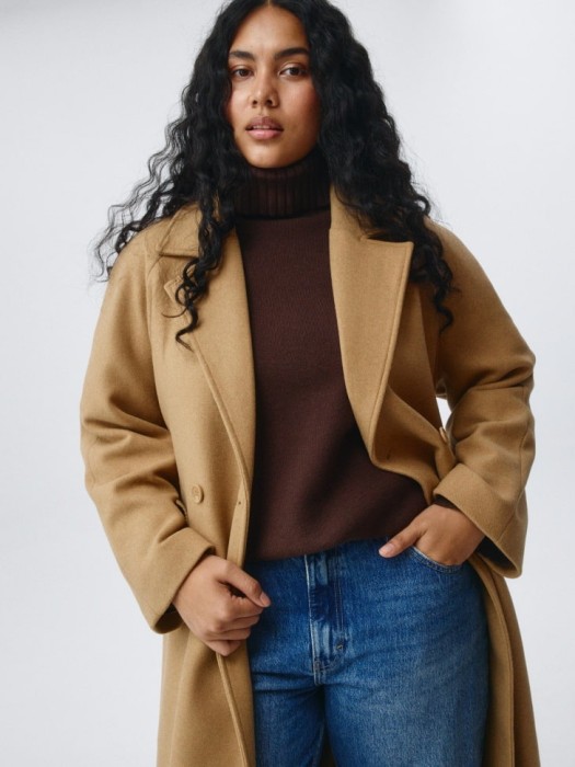 двубортное пальто из драпа с добавлением шерсти от бренда sela вид слева