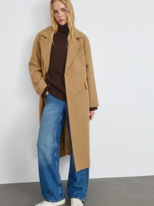 двубортное пальто из драпа с добавлением шерсти из шерсти спереди