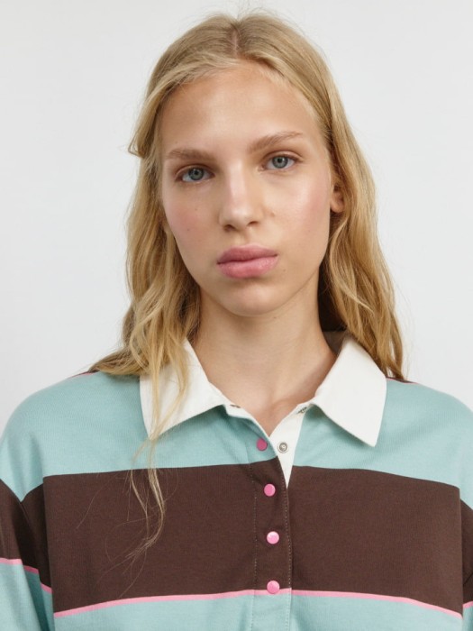 джемпер-поло оверсайз из линейки  young из россии вид сбоку