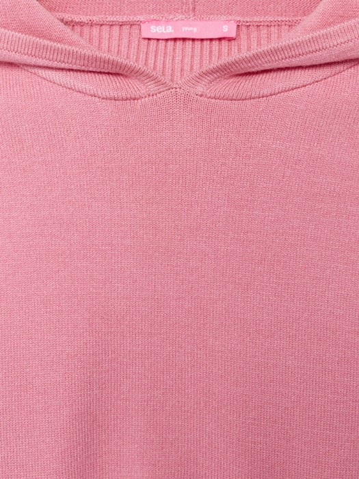 джемпер с капюшоном из линейки  young от 16 до 18 лет с изнаночной стороны