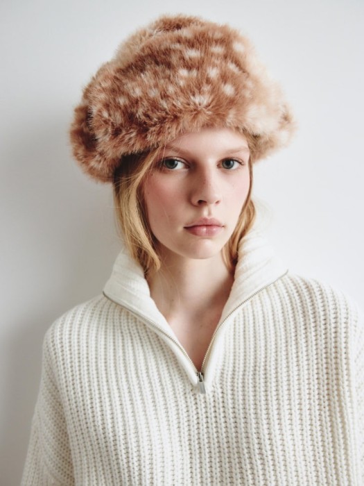 джемпер с воротником-стойкой на молнии из линейки  young по цене 4199 руб вид справа