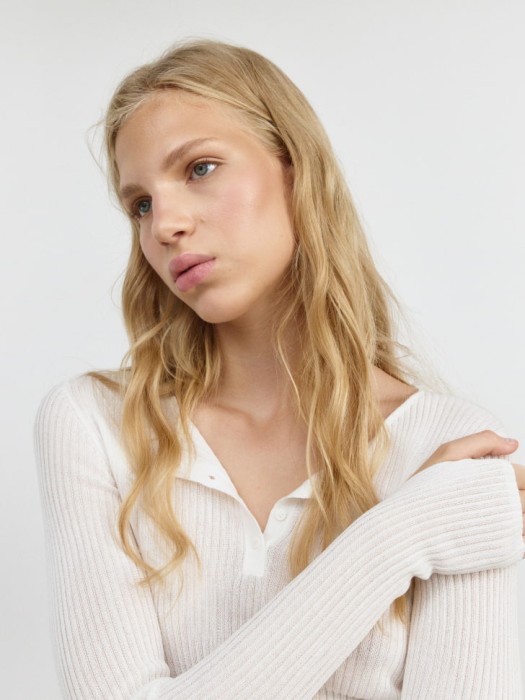 джемпер в рубчик из линейки  young из россии вид сбоку