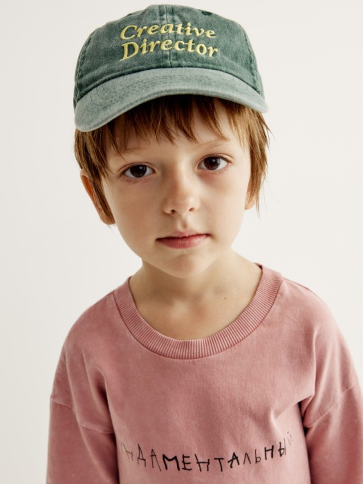 джинсовая бейсболка детская с вышивкой из россии вид сбоку
