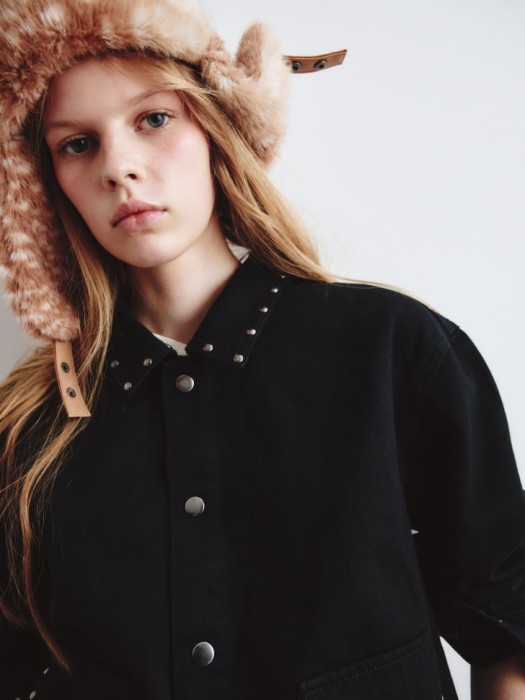 джинсовая куртка из линейки  young из россии вид сбоку