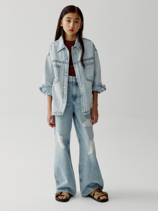 джинсовая куртка-рубашка для девочек от бренда sela вид слева