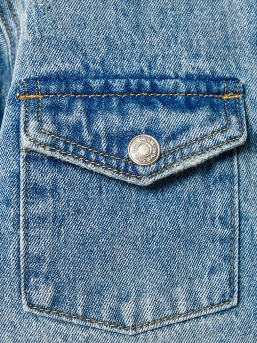 джинсовая куртка-рубашка для девочек из хлопка спереди