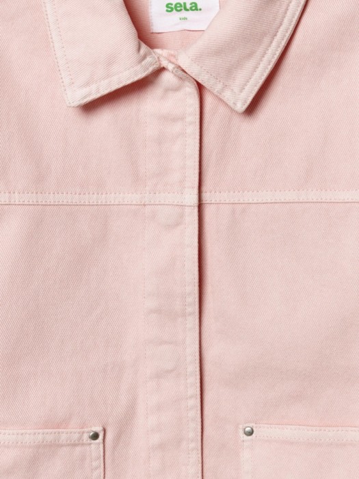 джинсовая куртка-рубашка для девочек из хлопка спереди