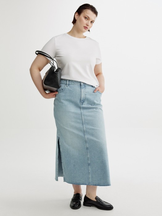 джинсовая юбка макси с боковыми разрезами от бренда sela вид слева
