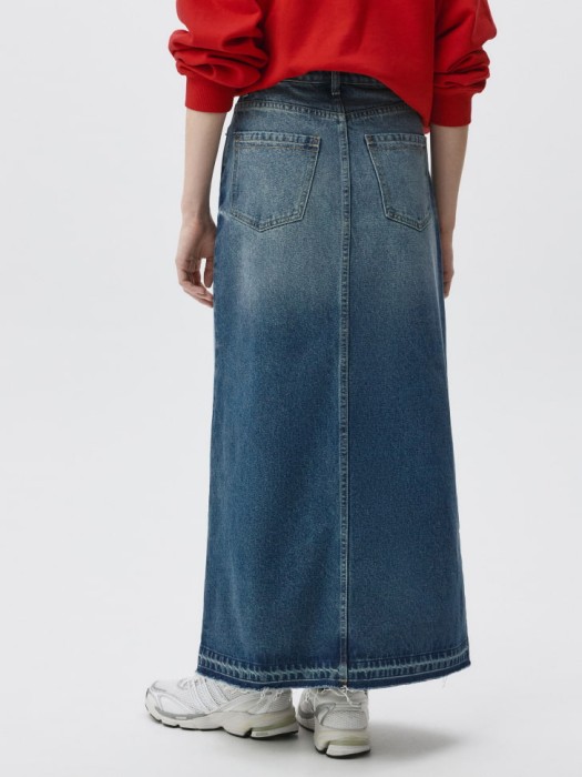 джинсовая юбка макси с разрезом по цене 2999 руб вид справа