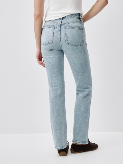 джинсы 407 regular fit из россии вид сбоку