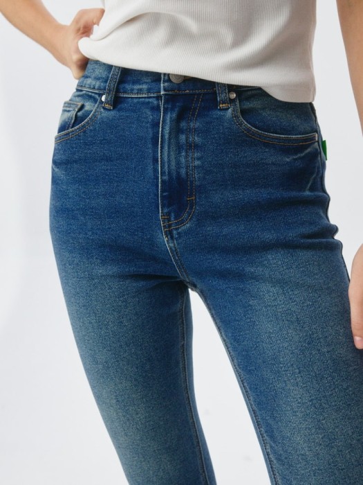 джинсы 495 skinny fit из россии вид сбоку