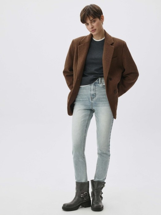 джинсы 495 skinny fit от бренда sela вид слева
