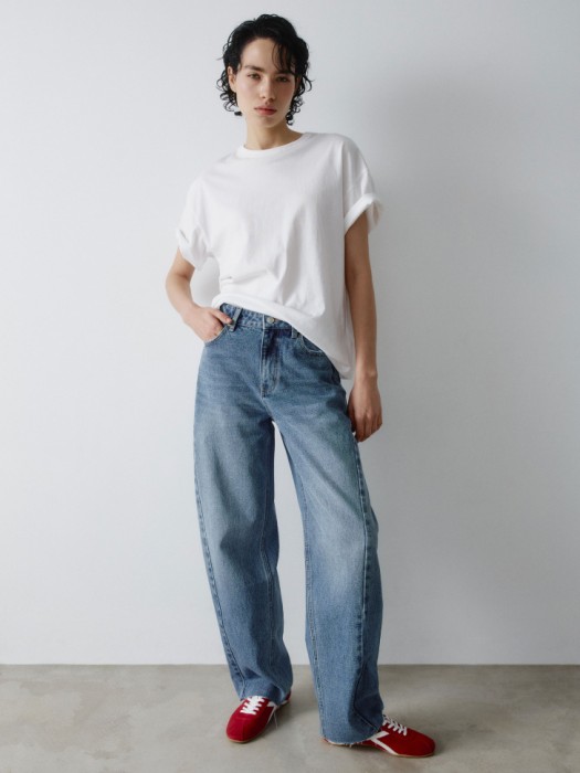 джинсы barrel из россии вид сбоку