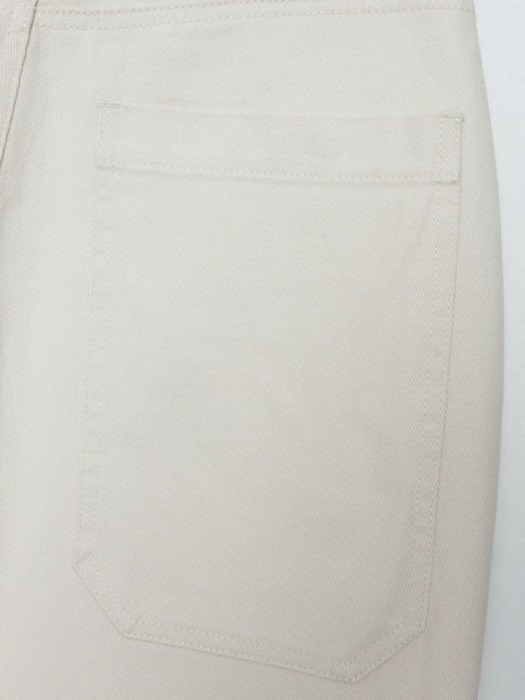 джинсы boyfriend fit из линейки  young универсального стиля с лицевой стороны