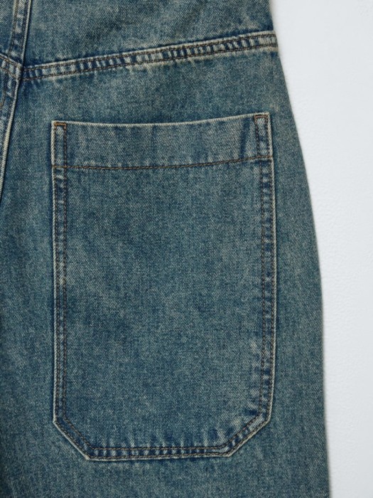 джинсы boyfriend fit из линейки  young универсального стиля с лицевой стороны