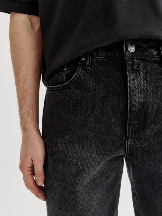 джинсы прямого кроя со средней посадкой из россии вид сбоку