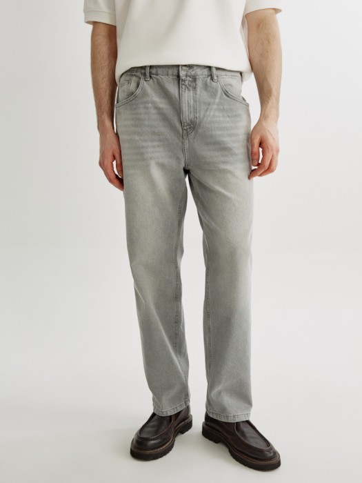 джинсы прямого кроя со средней посадкой от бренда sela вид слева