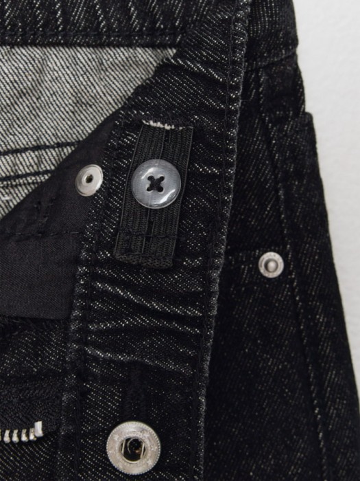 джинсы relaxed fit с брелком машинкой для мальчиков универсального стиля с лицевой стороны