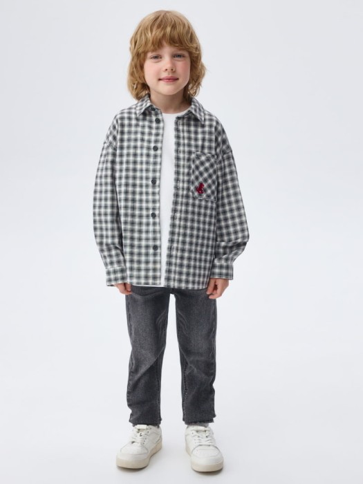 джинсы slim fit для мальчиков от бренда sela вид слева