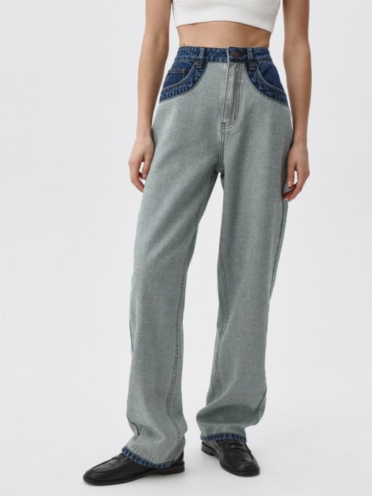 джинсы tapered с эффектом изнанки от бренда sela вид слева