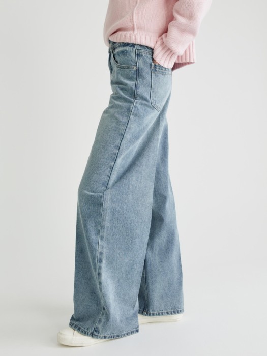 джинсы wide leg со стрелками из россии вид сбоку