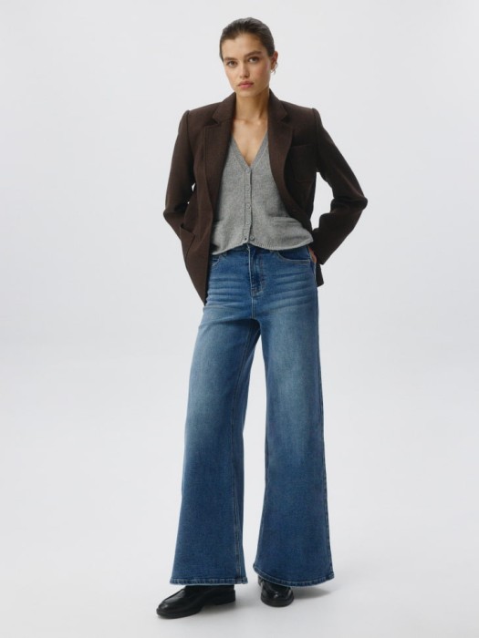 джинсы wide leg от бренда sela вид слева