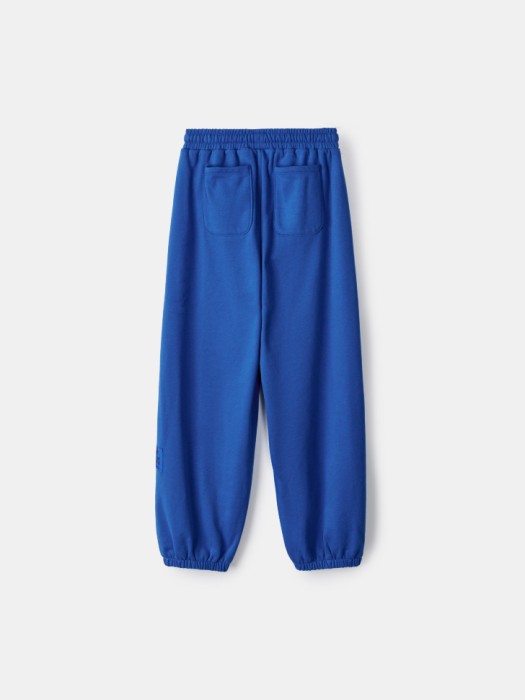 джоггеры оверсайз для мальчиков от бренда sela вид слева