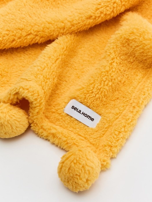 флисовый плед с помпонами детский по цене 1999 руб вид справа