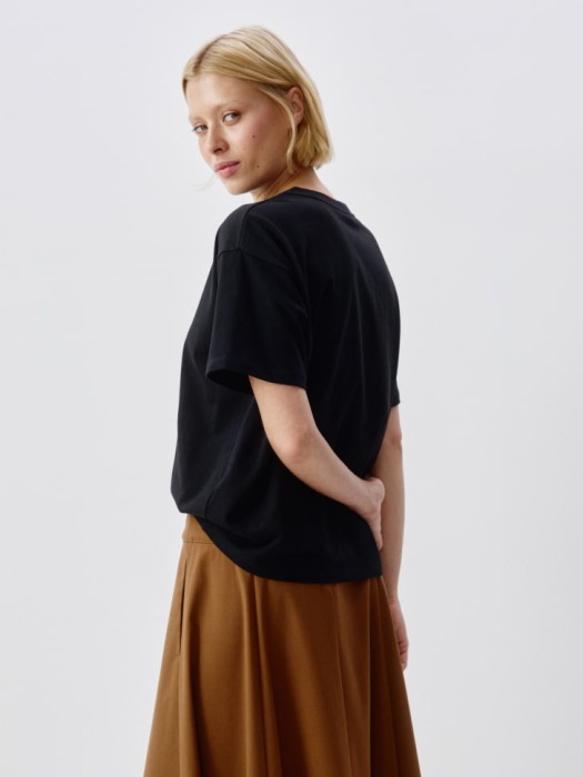 футболка kate oversize fit из россии вид сбоку