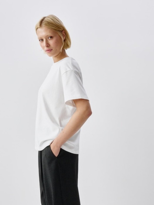 футболка kate oversize fit из россии вид сбоку