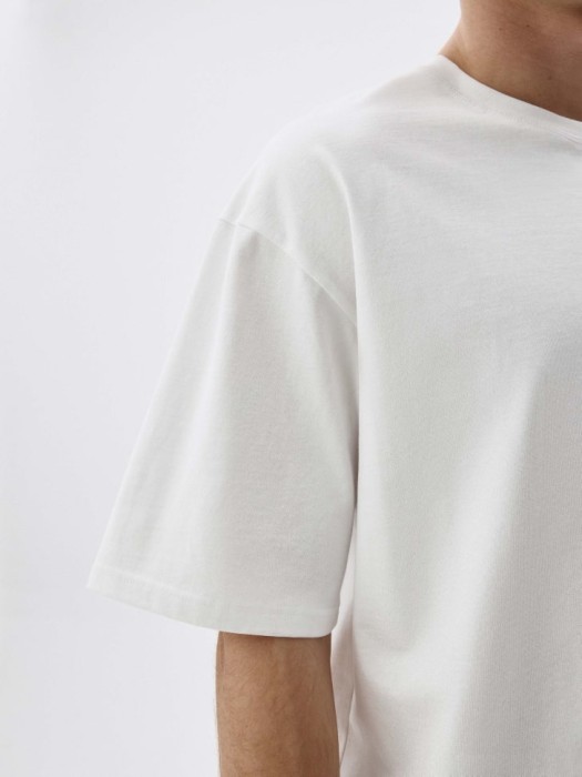 футболка max oversize fit базовая из хлопка спереди