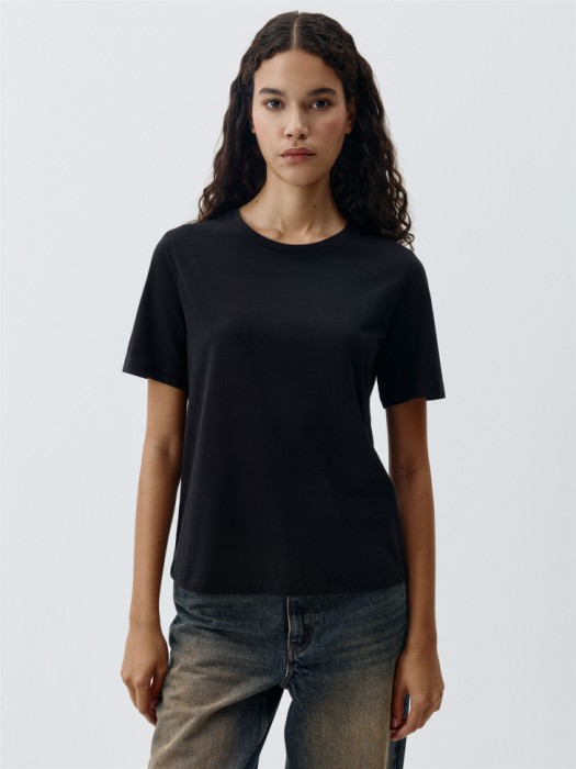 футболка мэри прямого кроя по цене 699 руб вид справа