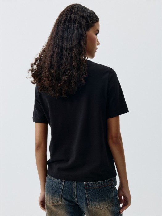 футболка мэри прямого кроя из россии вид сбоку