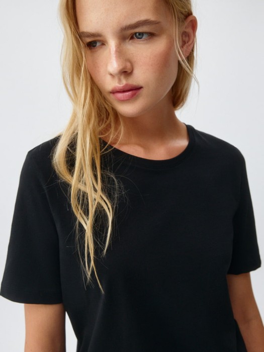 футболка мэри прямого кроя по цене 699 руб вид справа