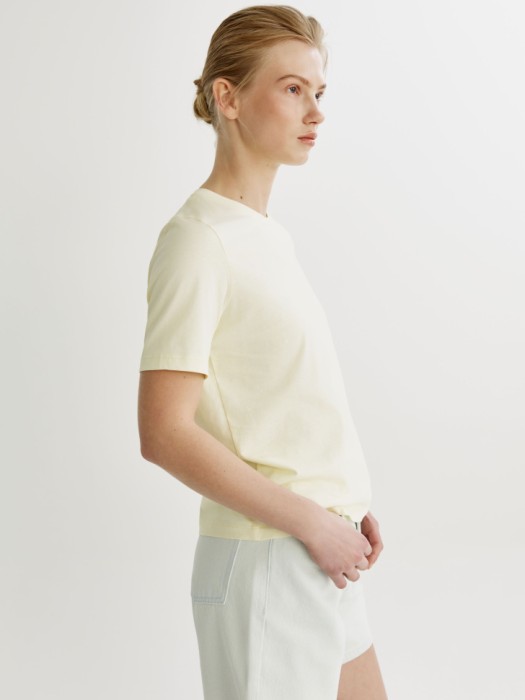 футболка мэри прямого кроя по цене 699 руб вид справа