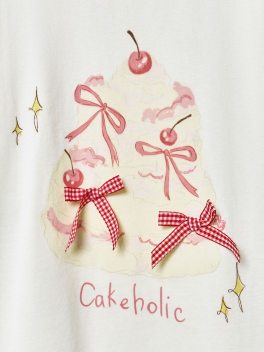 футболка оверсайз для девочек из коллекции art people с авророй ефимовой из россии вид сбоку