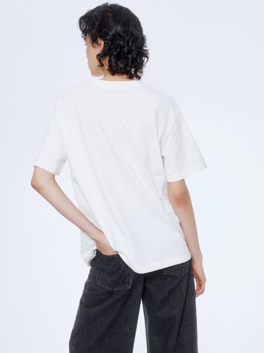 футболка оверсайз из коллекции  x мосфильм из россии вид сбоку