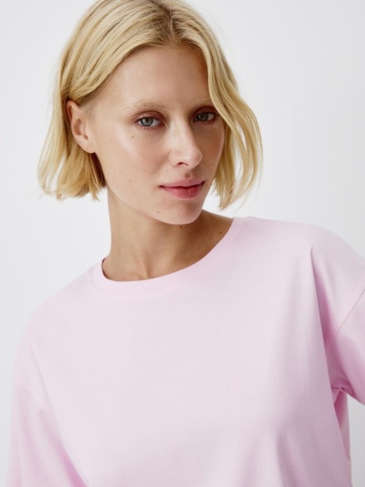 футболка оверсайз из мерсеризованного хлопка по цене 2299 руб вид справа