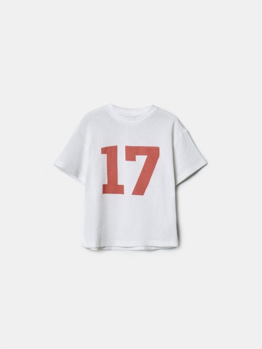 футболка оверсайз из трикотажной сетки для мальчиков по цене 799 руб вид справа