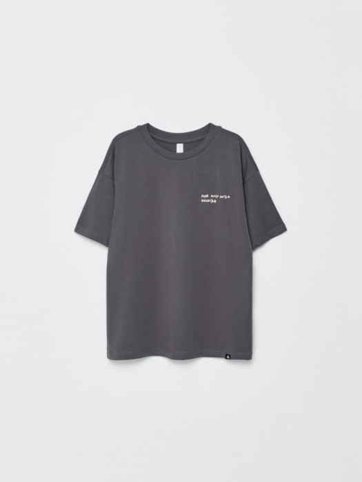 футболка оверсайз с принтом детская из коллекции  archive по цене 699 руб вид справа