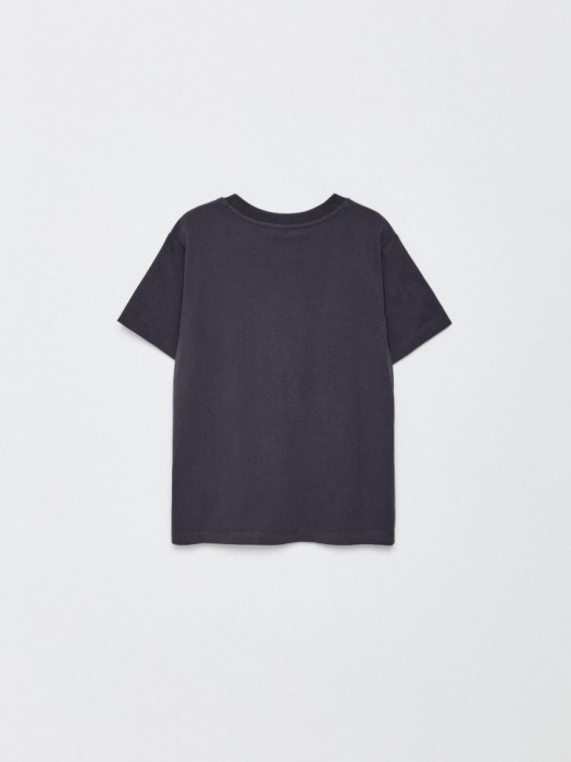 футболка оверсайз с принтом для девочек из коллекции  archive от бренда sela вид слева