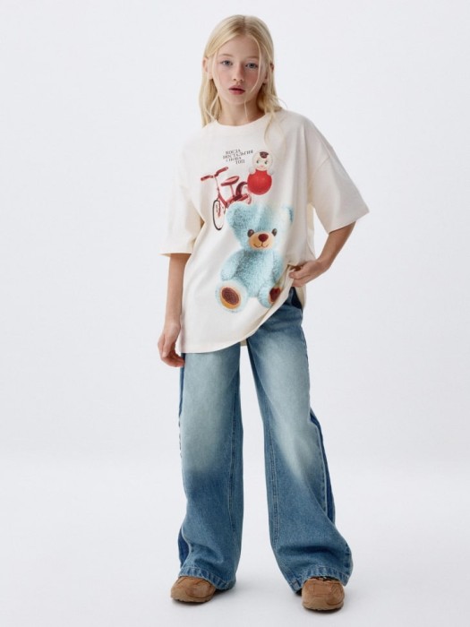 футболка оверсайз с принтом для девочек от бренда sela вид слева