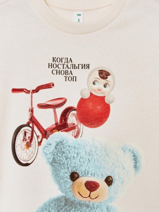 футболка оверсайз с принтом для девочек из россии вид сбоку