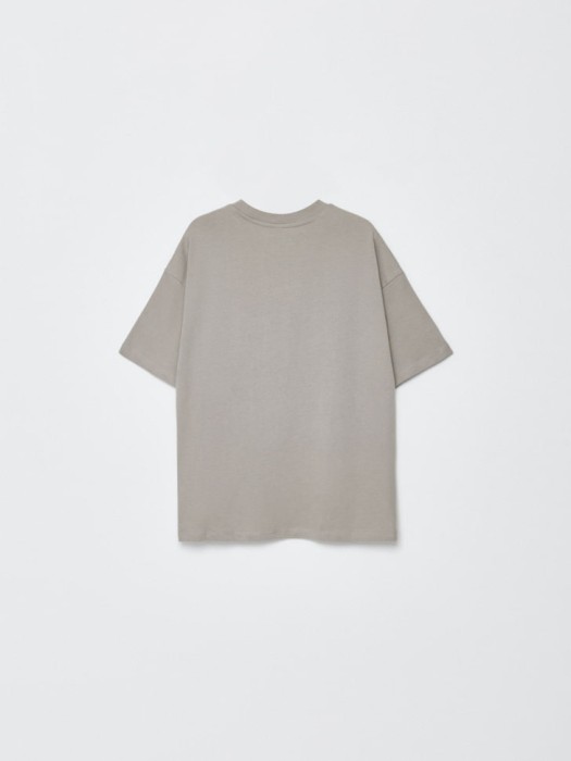 футболка оверсайз с принтом для девочек из россии вид сбоку