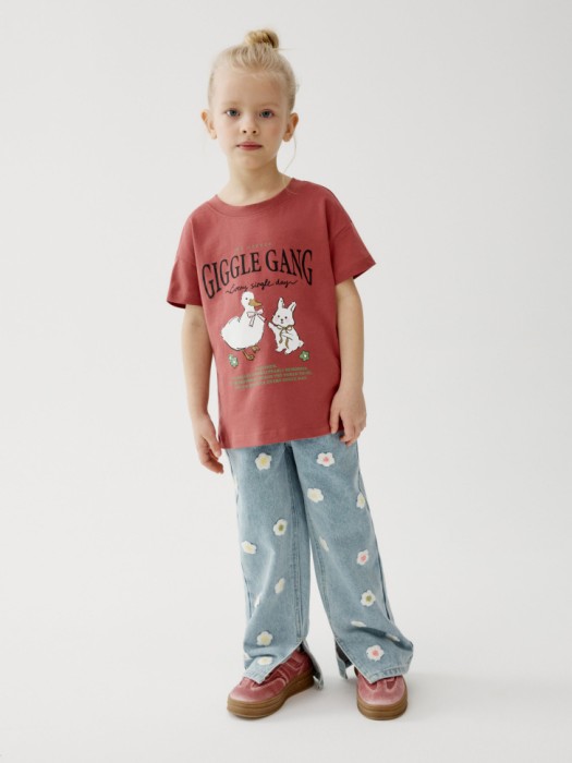 футболка оверсайз с принтом для девочек от бренда sela вид слева