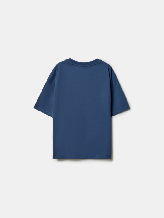 футболка оверсайз с принтом для девочек из россии вид сбоку