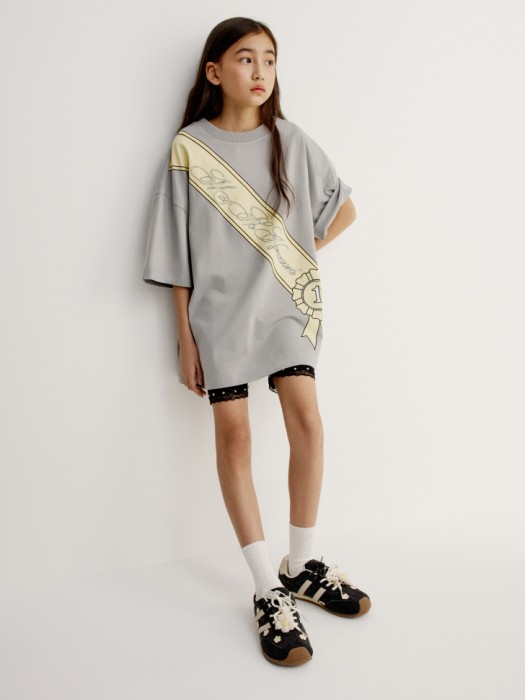 футболка оверсайз с принтом для девочек от бренда sela вид слева