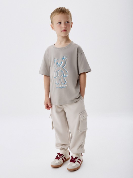 футболка оверсайз с принтом для мальчиков от бренда sela вид слева