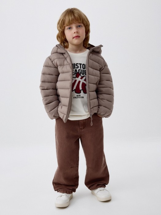 футболка оверсайз с принтом для мальчиков от бренда sela вид слева