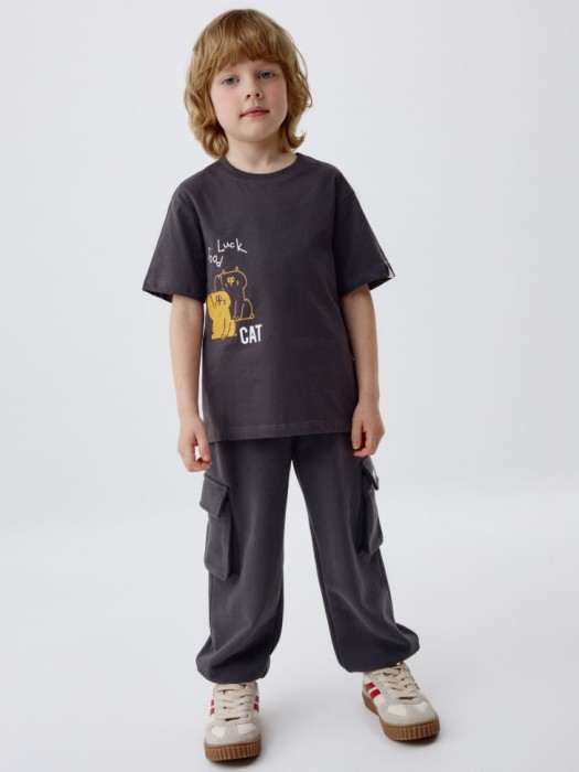 футболка оверсайз с принтом для мальчиков от бренда sela вид слева